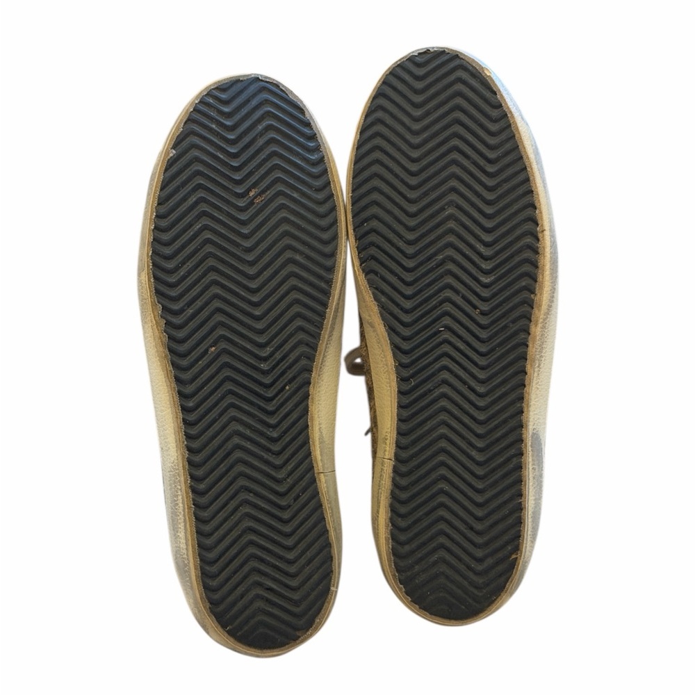 Golden Goose Superstar Leopard Print  Suede Low Tops - Picture 6 of 6